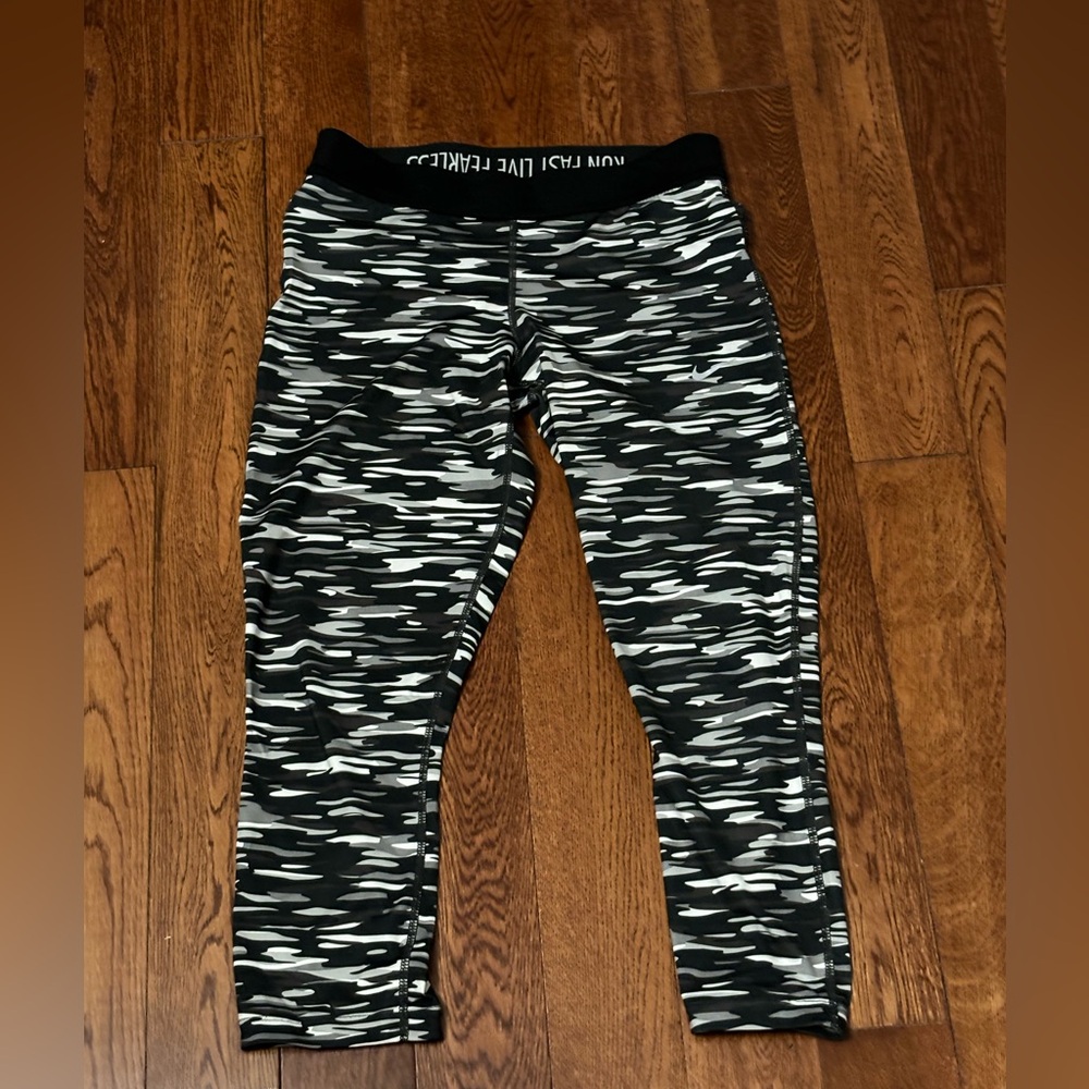 Nike Dry-FIT leggings